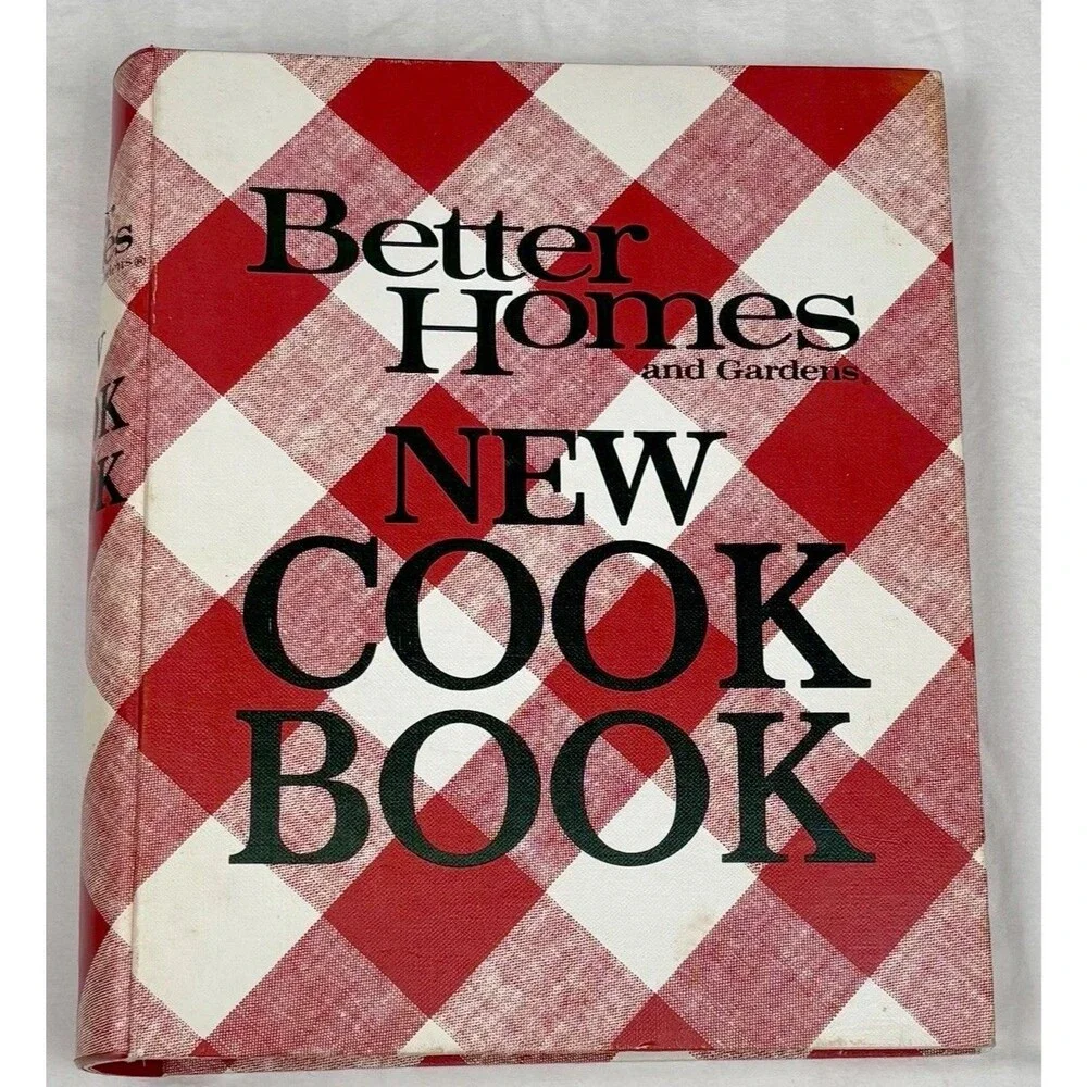 VTG 1976 Better Homes and Gardens New Cookbook 3rd Printing 5 Ring Binder